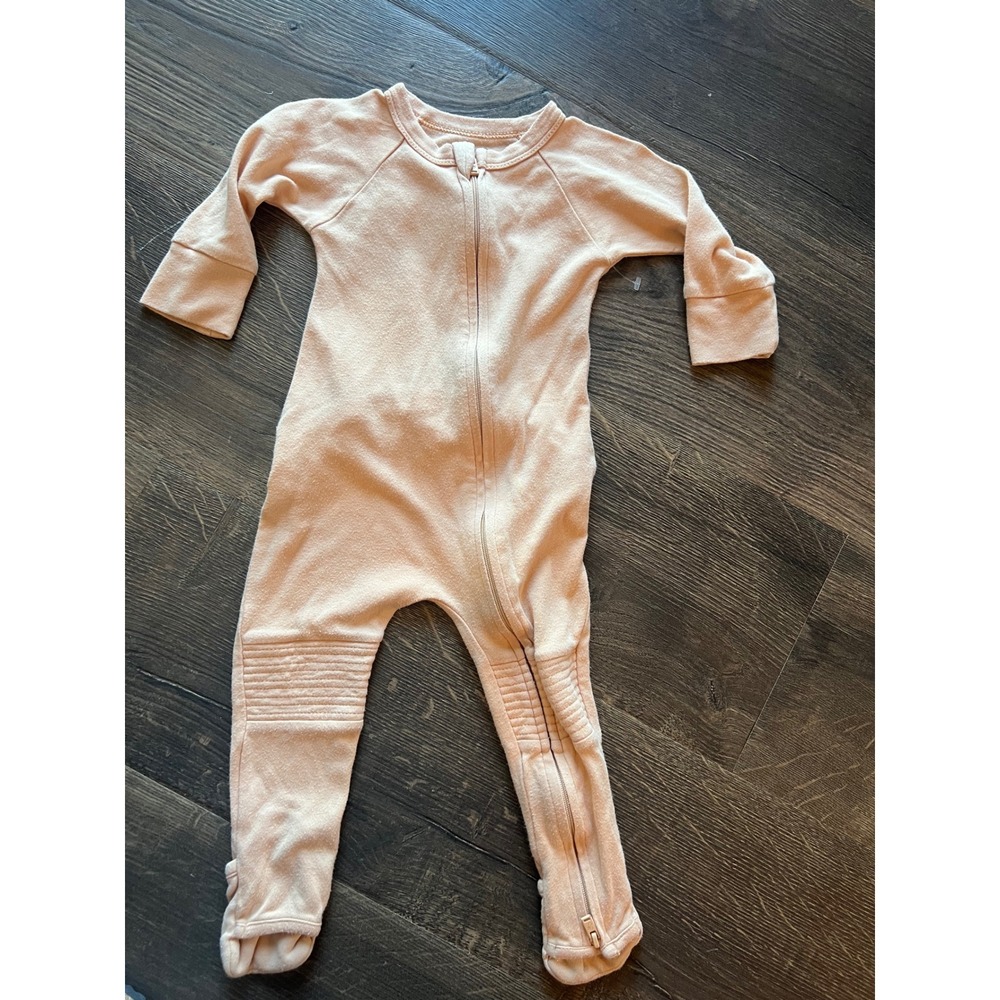 Goumi Kids Organic Cotton Bamboo Moto Footie Sleeper‎ Peach 6-12M Zip Pajamas